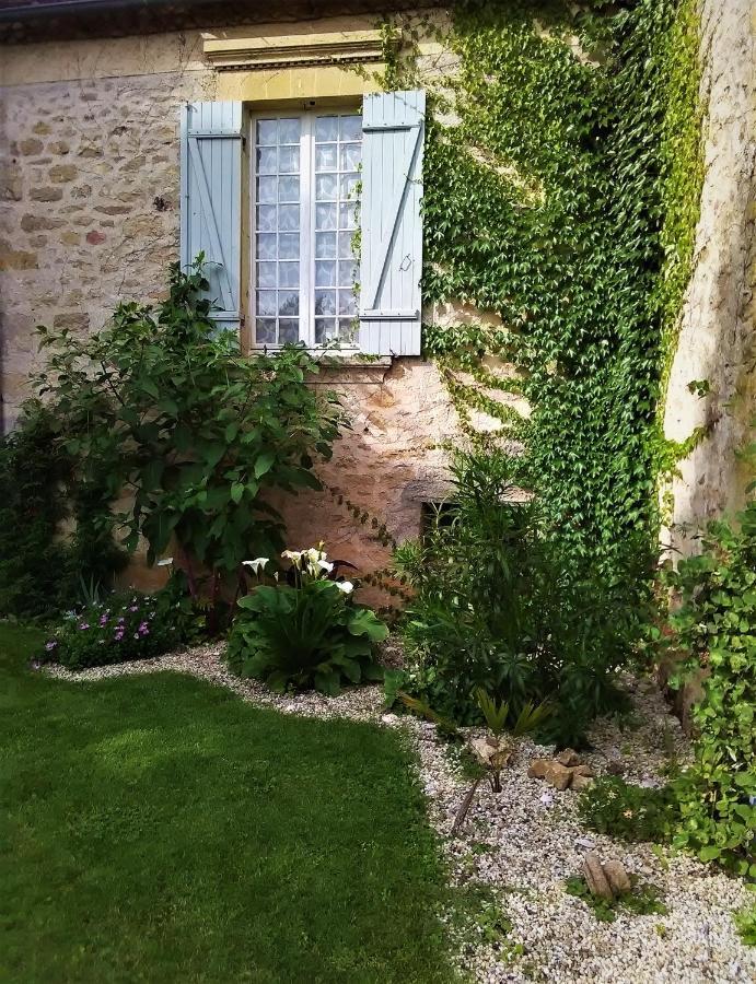 Rue Du Chateau Lalinde 외부 사진